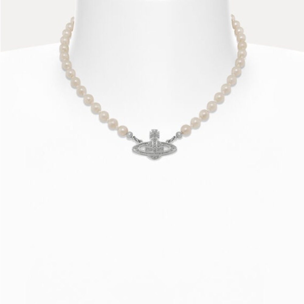 Vivienne Westwood Replica